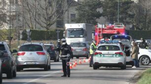 Vimercate Incidente Auto-Moto via Ravasi polizia locale vigili