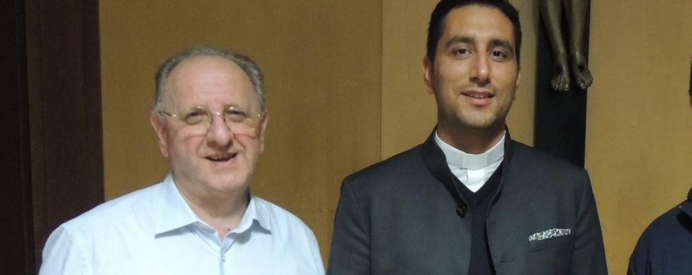 Agrate don Mauro Radice primo a sinistra e don Dadive Cardinale