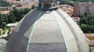Desio cupola basilica Santi Siro Materno: c'è una raccolta fondi per sostituire le 28mila scandole di ardesia