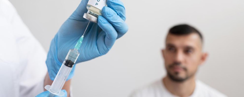 Vaccino anticovid - foto Freepic