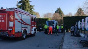 Lesmo infortunio lavoro giardiniere folgorato Peregallo