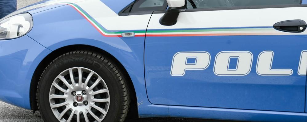 Un’auto della polizia