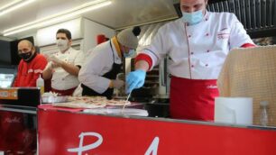 Il food truck di PizzAut che ha lavorato nell’attesa del ristorante