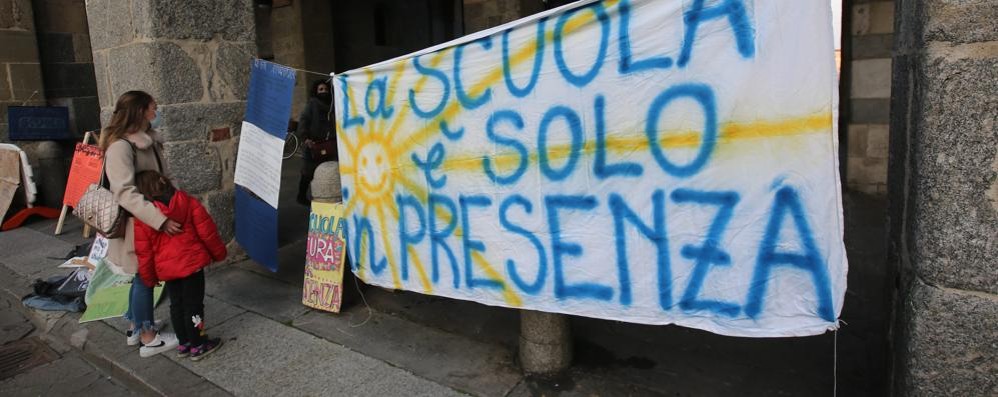 Monza Presidio genitori per la scuola