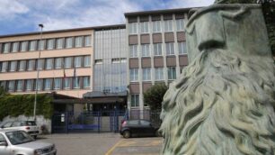 Monza: l’ingresso dell’istituto Mosè Bianchi