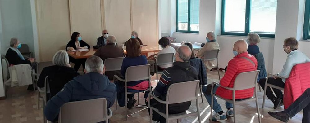 Un incontro pre zona rossa all’Unione italiana ciechi e ipovedenti  di Monza e Brianza