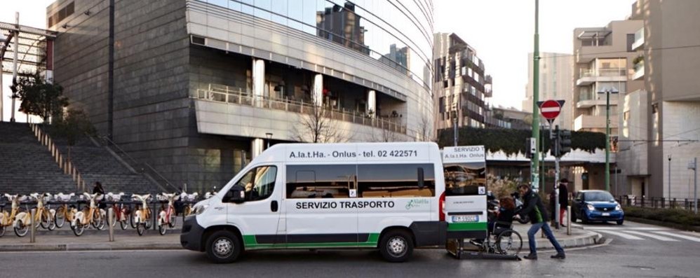 Trasporto vaccini Alatha Onlus