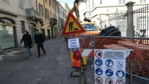 Monza Inizio cantiere via Mantegazza