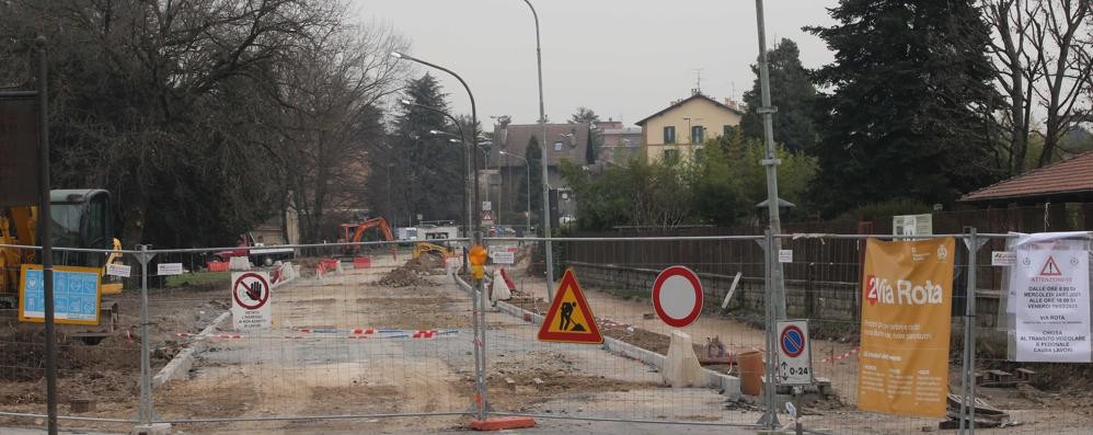 Vimercate,  Oreno: cantiere via Rota