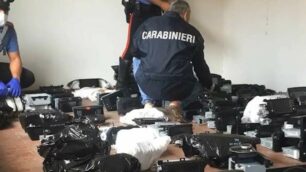 Alcuni componenti recuperati dai carabinieri