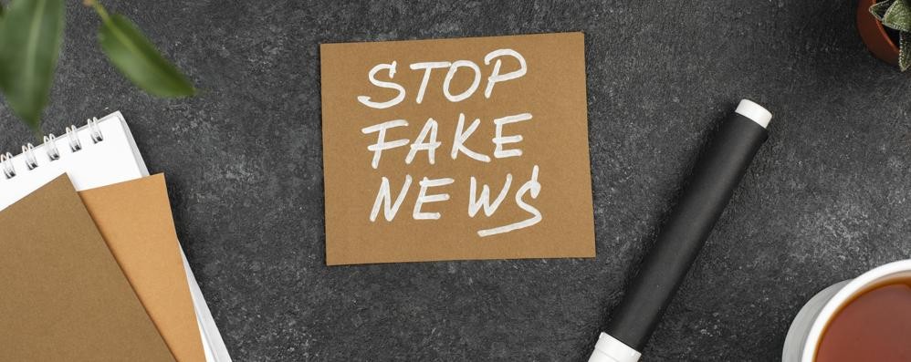 Fake news stop informazione falsa - freepik/it.freepik.com