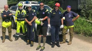 La protezione civile di Usmate in servizio al centro vaccinale di Desio