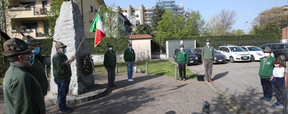 Le  penne nere di Monza per la Giornata regionale della riconoscenza per la solidarietà e il sacrificio degli alpini