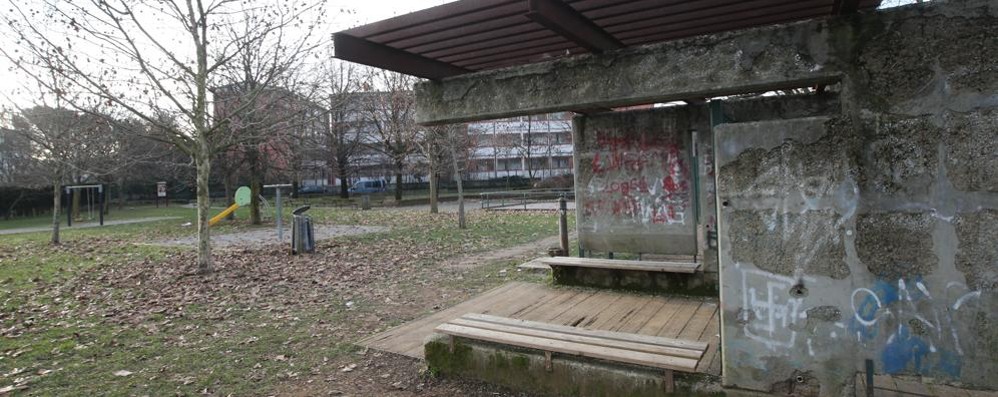 Monza, i giardini di via Guardini