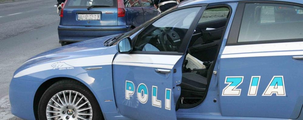 Una Volante della polizia