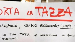 Monza bar iniziativa Porta la tazza