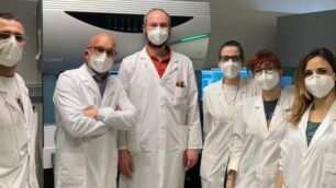 L’équipe del dottor Broccolo, secondo da sinistra