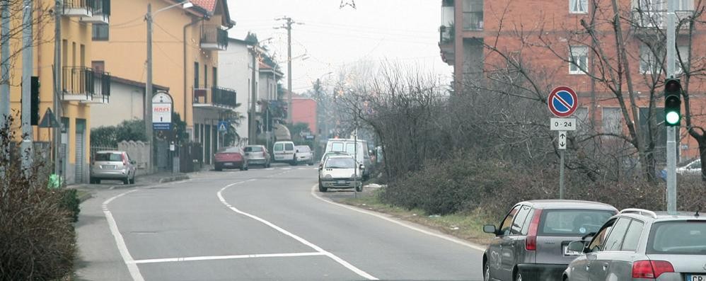 Un tratto di via Mascagni a Senago