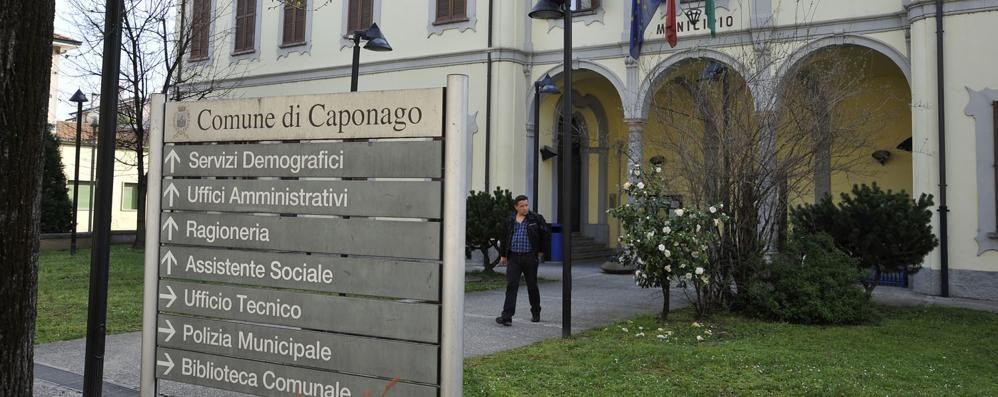 Il municipio di Caponago