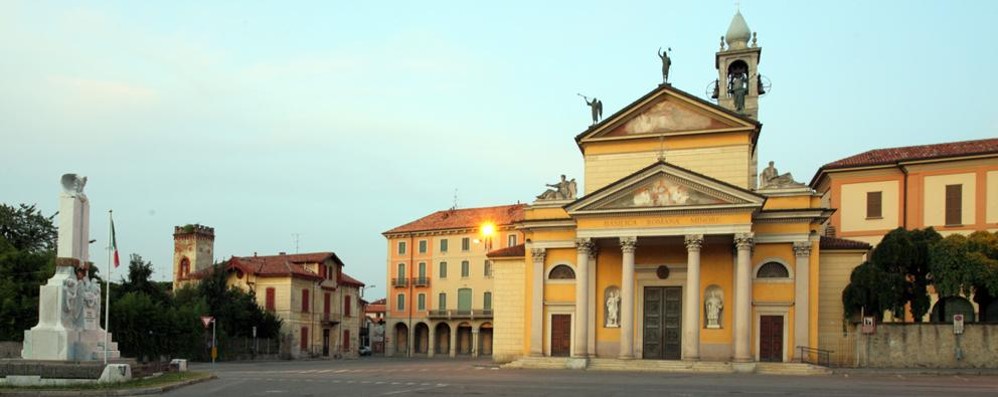 Piazza Besana