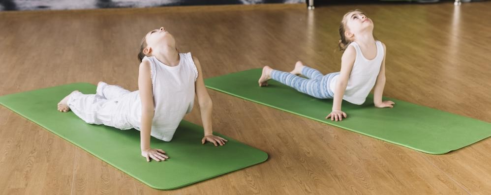 Yoga bambini - foto creata da freepik - it.freepik.com