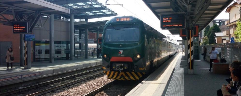 I binari della stazione di Cesano