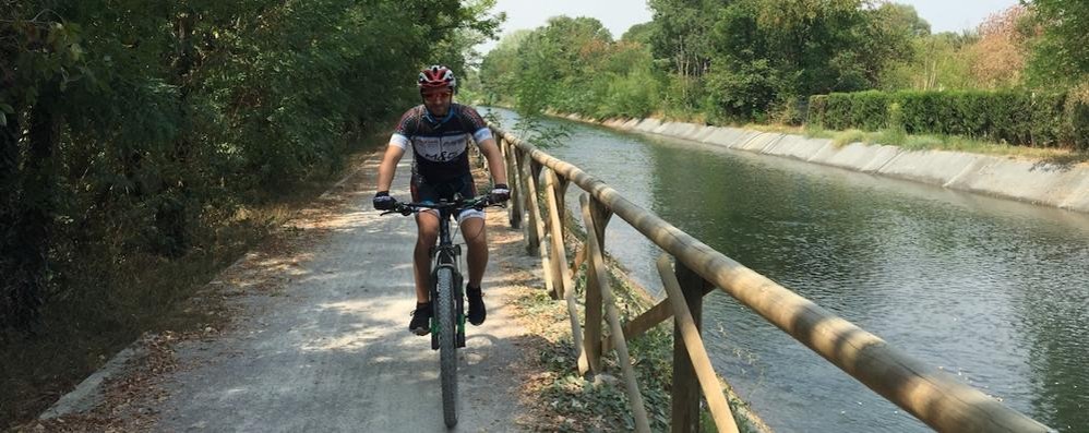 In bici e in e-bike lungo il Canale Villoresi
