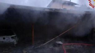 L’intervento dei vigili del fuoco a Lentate