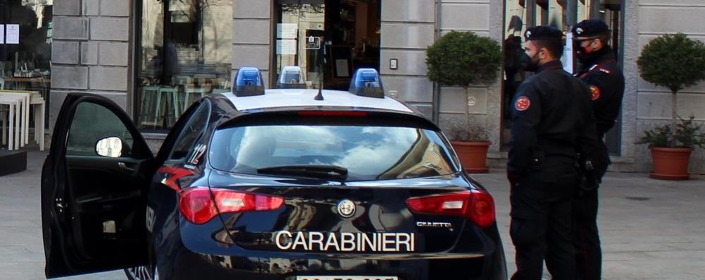 Una pattuglia dei carabinieri di Seregno