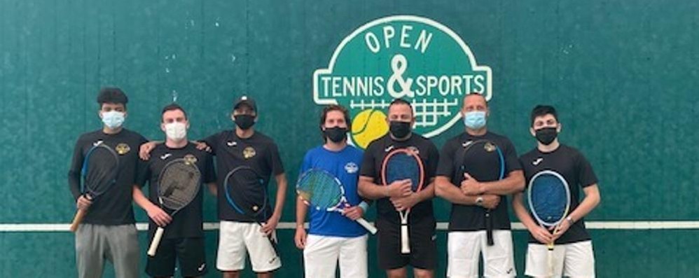 La “Tennis & Sports Open” vittoriosa all’esordio di campionato