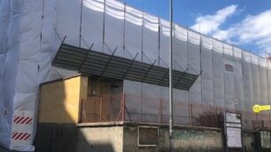 Vimercate l’edificio di via Diaz in fase di ristrutturazione