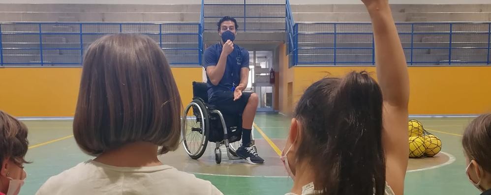 Un momento dell’incontro con Adolfo Berdun