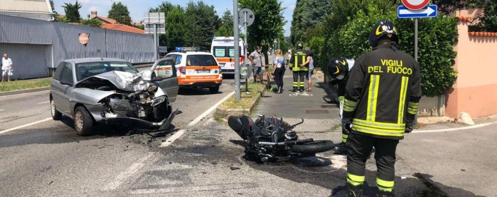 Incidente Seregno via Valassina (foto vigili del fuoco)