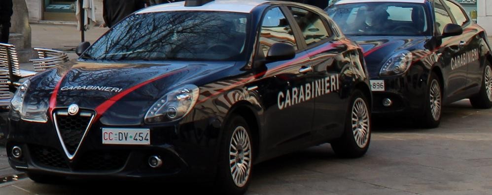 Carabinieri a Seregno