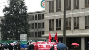 Agrate Brianza protesta Star per il licenziamento del lavoratore Fabrizio Ferrari mercoledì 10 febbraio 2021