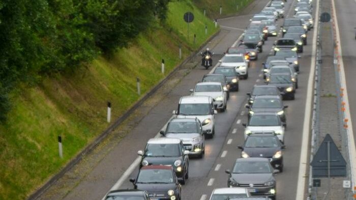 Lunghissime code sulla superstrada