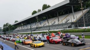 Un momento del Mimo in autodromo a Monza