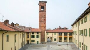 Palazzo e torre Archinti di Mezzago