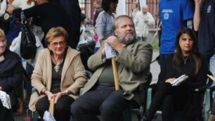 Franca Bolis, seconda da sinistra, a fianco di Rosella Panzeri