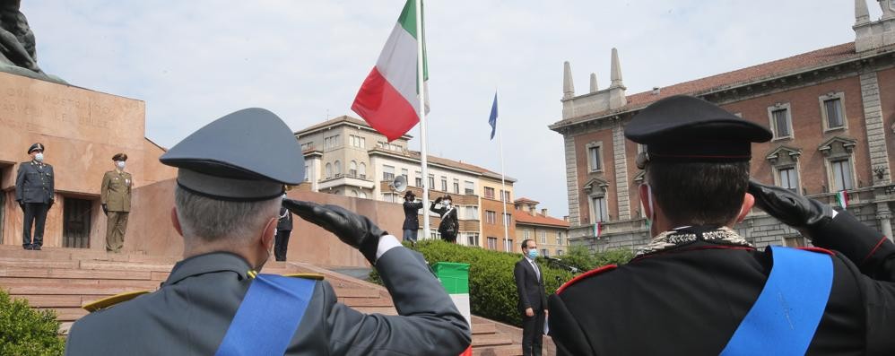 Celebrazione festa Repubblica piazza Trento