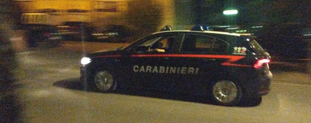 Un’auto dei carabinieri