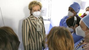 Brianza Letizia Moratti in visita ai centri vaccinali di Carate e Meda