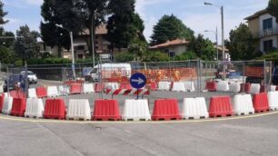 Tolti i semafori alle 5 frecce, Besana