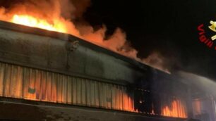 Un’immagine dell’incendio