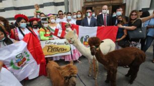 Comunità peruviana in festa a Monza per il Bicentenario dell’indipendenza: le foto