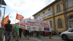 Crisi  Gianetti di Ceriano Laghetto: le foto del corteo dei lavoratori