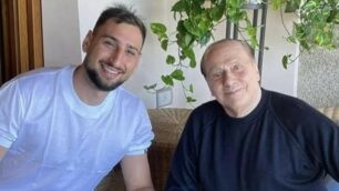 Gianluigi Donnarumma e Silvio Berlusconi