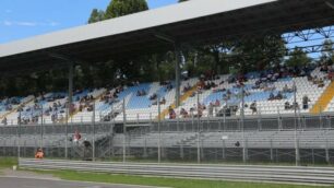 6 ore monza luglio 2021 pubblico tribuna centrale WEC autodromo tribune ingresso