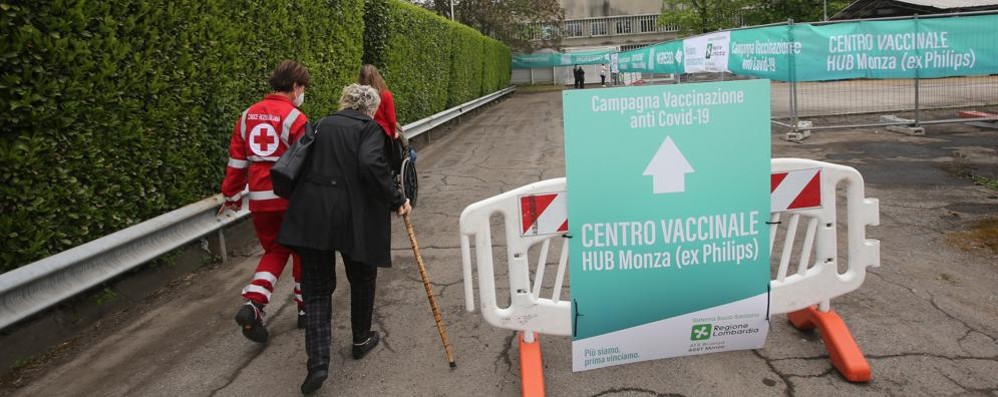 Monza Centro vaccini ex Philips