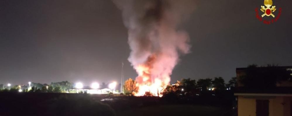 Incendio Monza viale delle Industrie - foto Vigili del fuoco